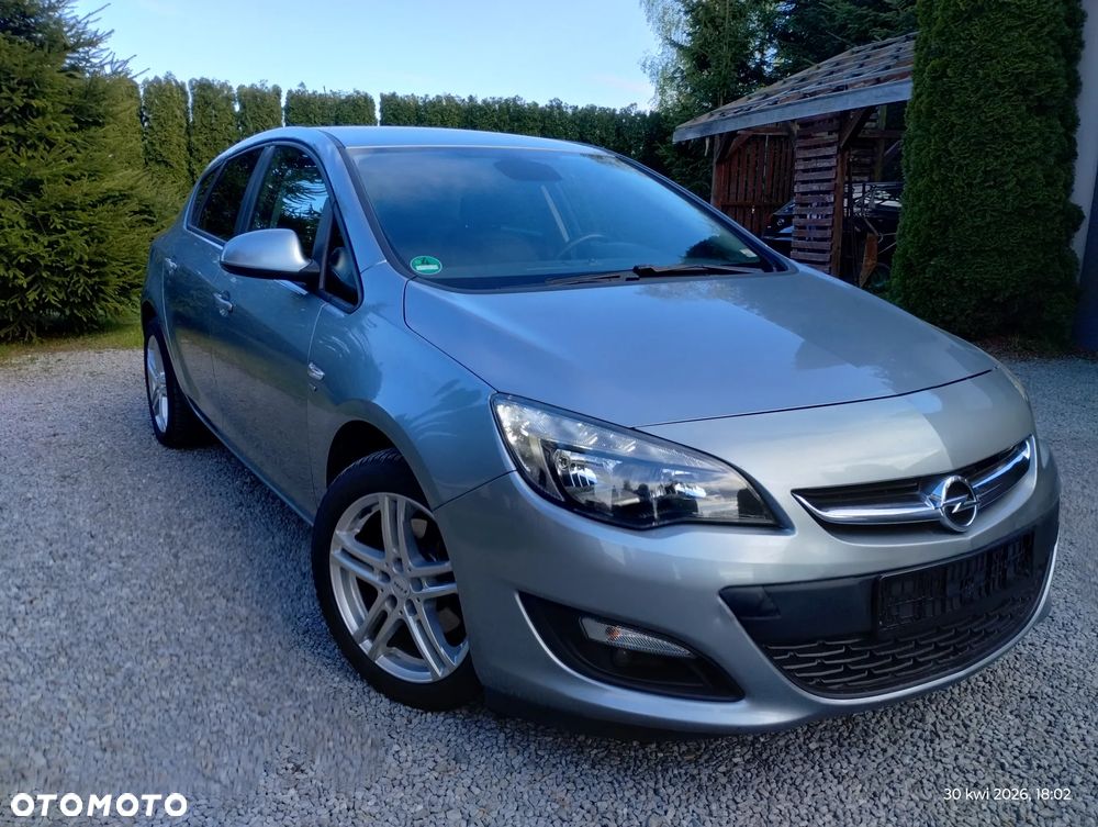 Opel Astra 1.7 CDTI DPF ENERGY - 4
