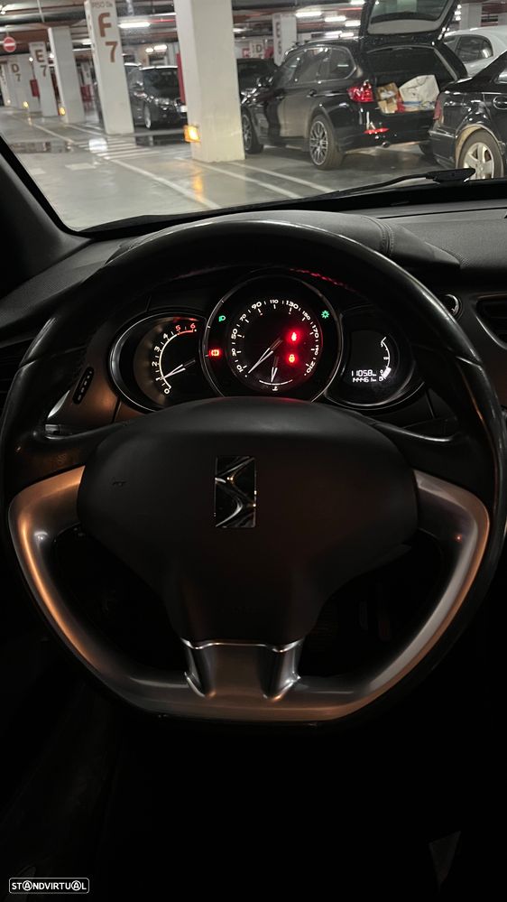 Citroën DS3 1.6 e-HDi So Chic - 14
