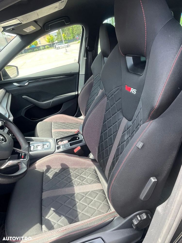 Skoda Octavia 2.0 TDI DSG RS Plus - 10