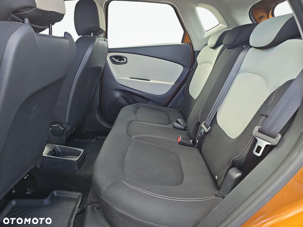 Renault Captur - 24