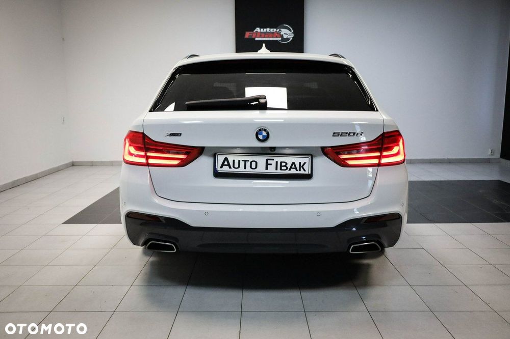 BMW Seria 5 - 10