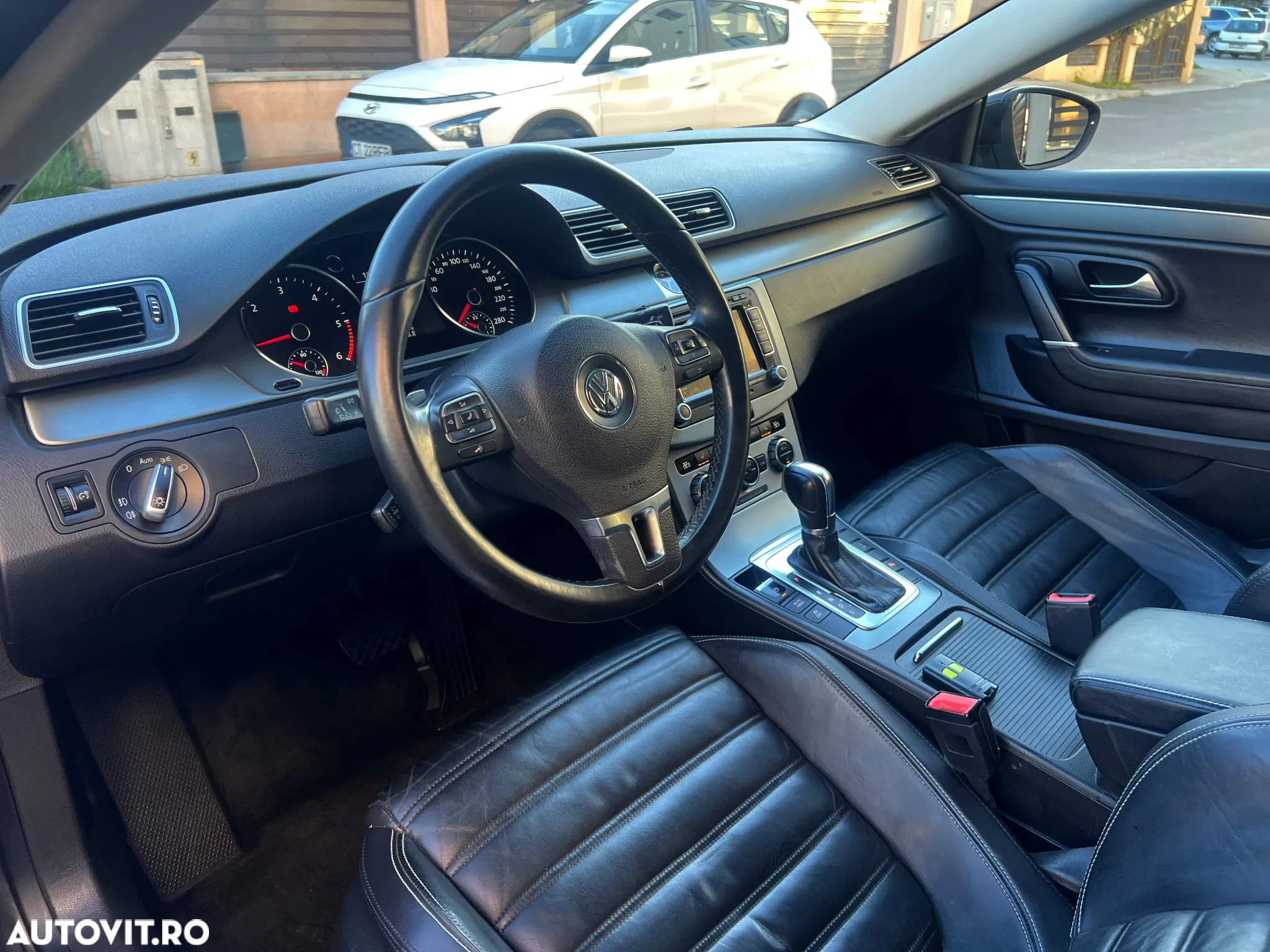 Volkswagen Passat CC - 17