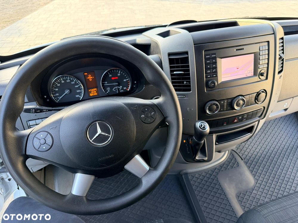 Mercedes-Benz sprinter - 13