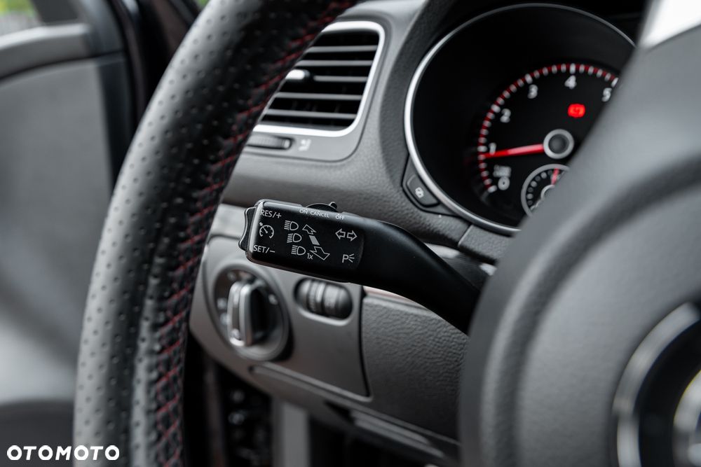 Volkswagen Golf 2.0 GTI - 31