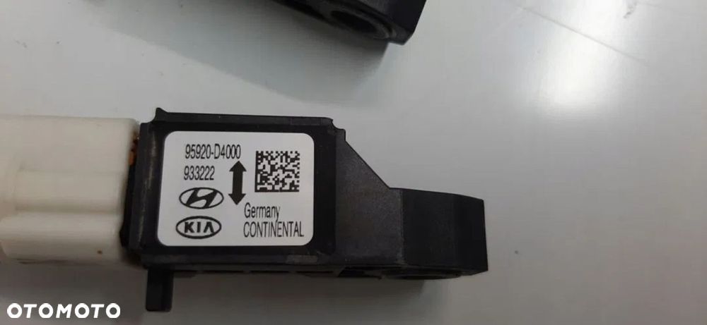 CZUJNIK UDERZENIOWY KIA OPTIMA IV 17r 95920D4000 - 4