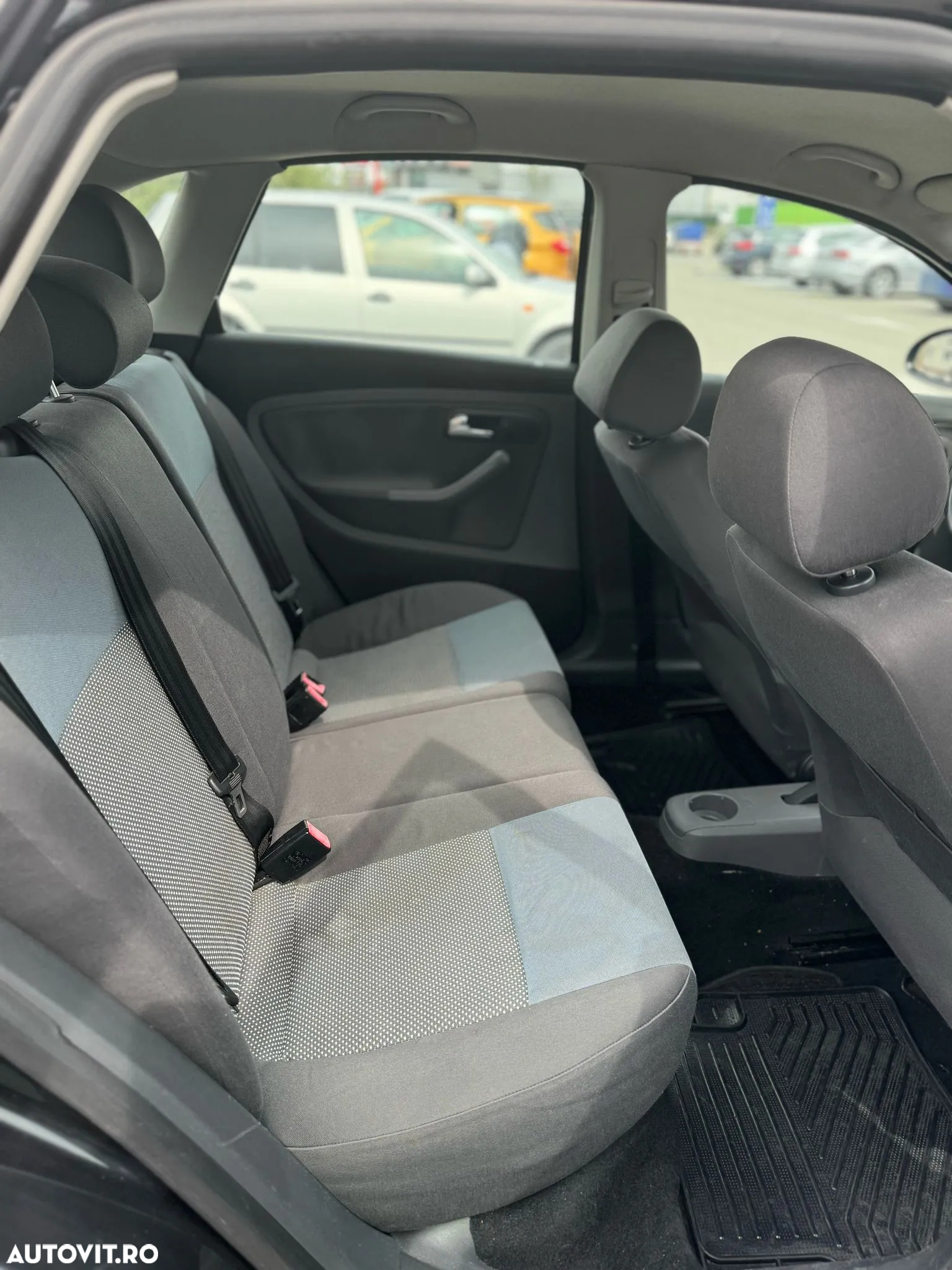 Seat Ibiza - 8