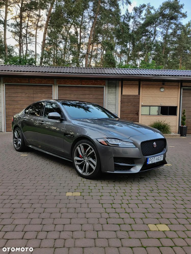 Jaguar XF 35t R-Sport - 2