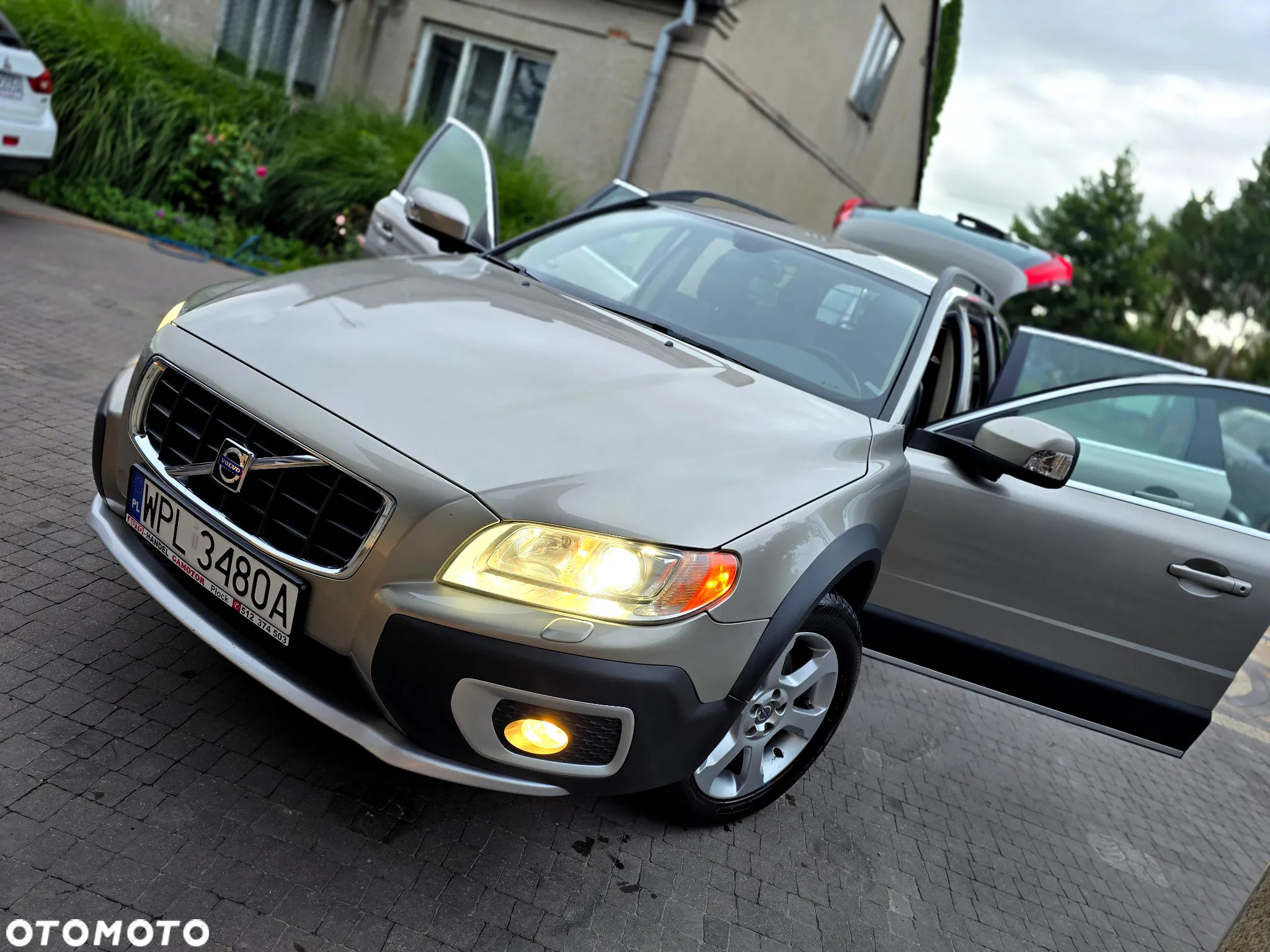 Volvo XC 70 - 10