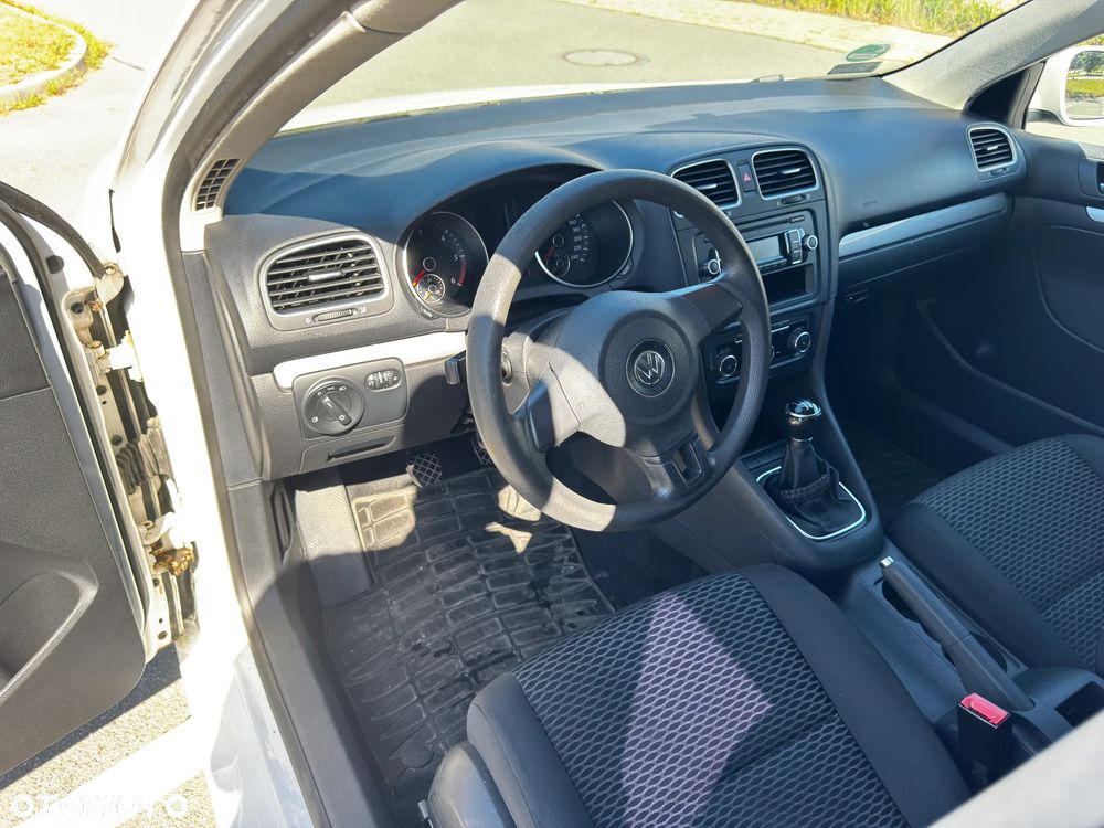 Volkswagen Golf 1.6 TDI Comfortline - 12