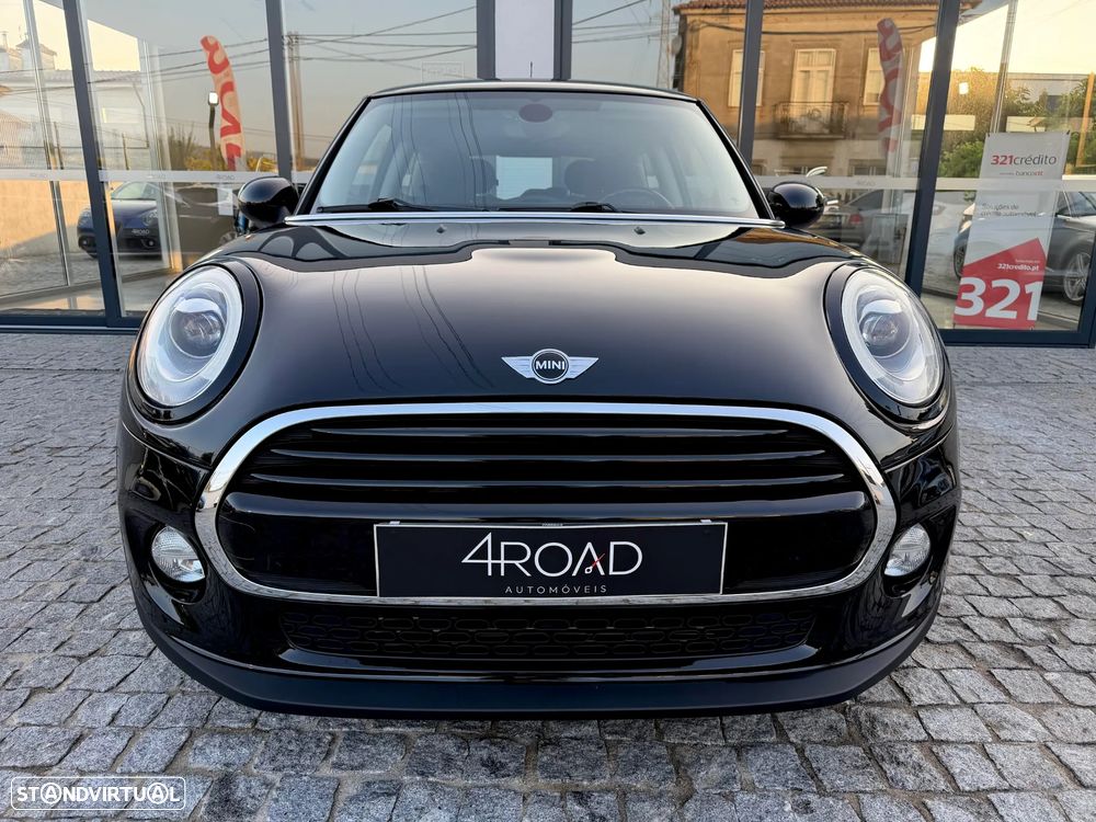 MINI 3 Portas One D - 11