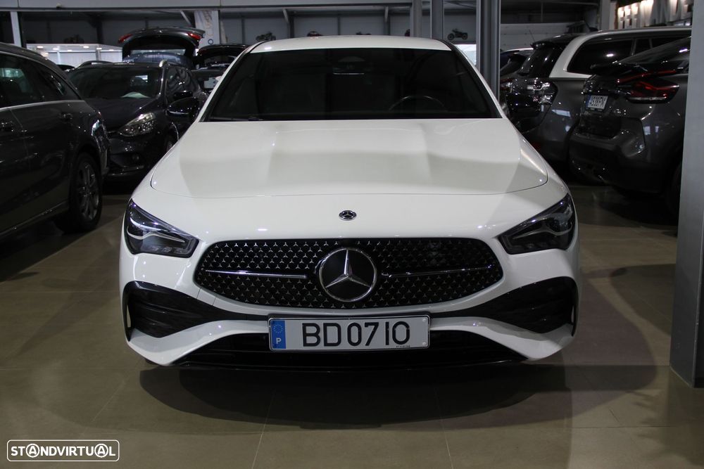 Mercedes-Benz CLA 180 - 2