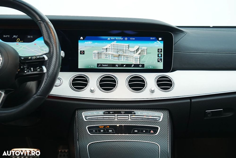 Mercedes-Benz E 300 de 9G-TRONIC AMG Line - 29