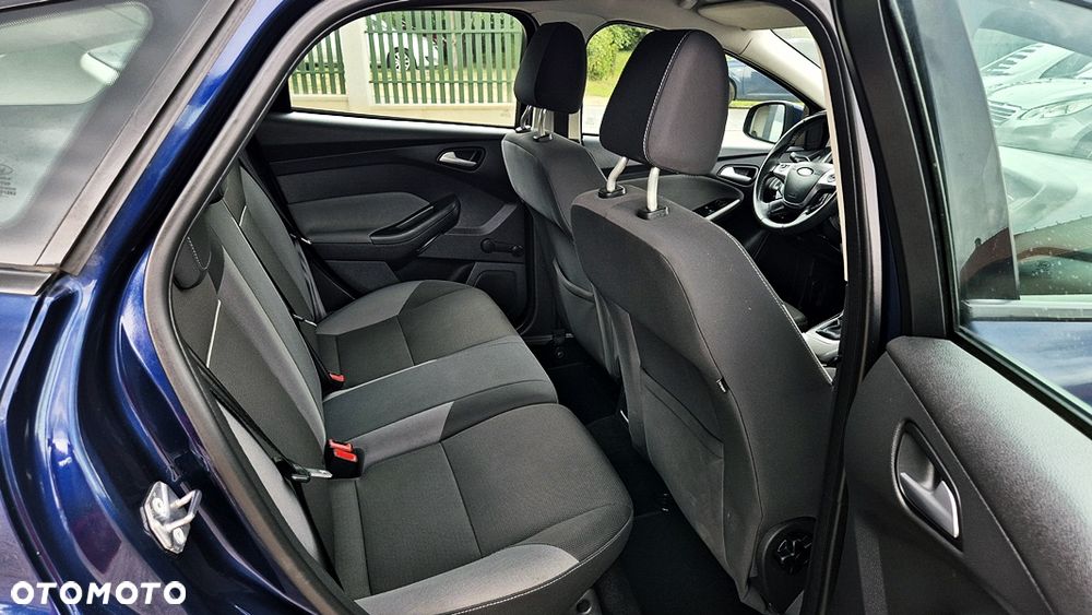 Ford Focus 1.6 Titanium - 35