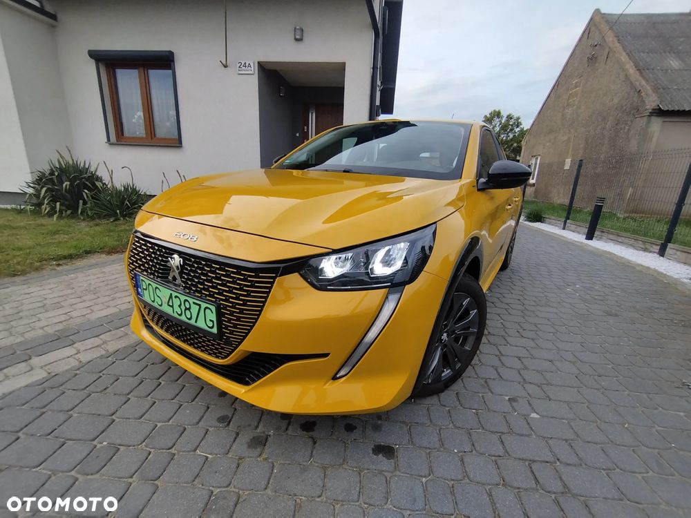 Peugeot 208 Active Pack - 24