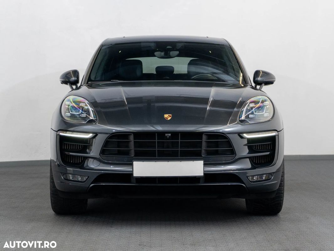 Porsche Macan - 4