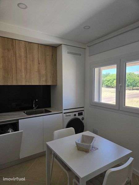 Apartamento T1 Elvas com garagem/Arrecadacao - Grande imagem: 4/12