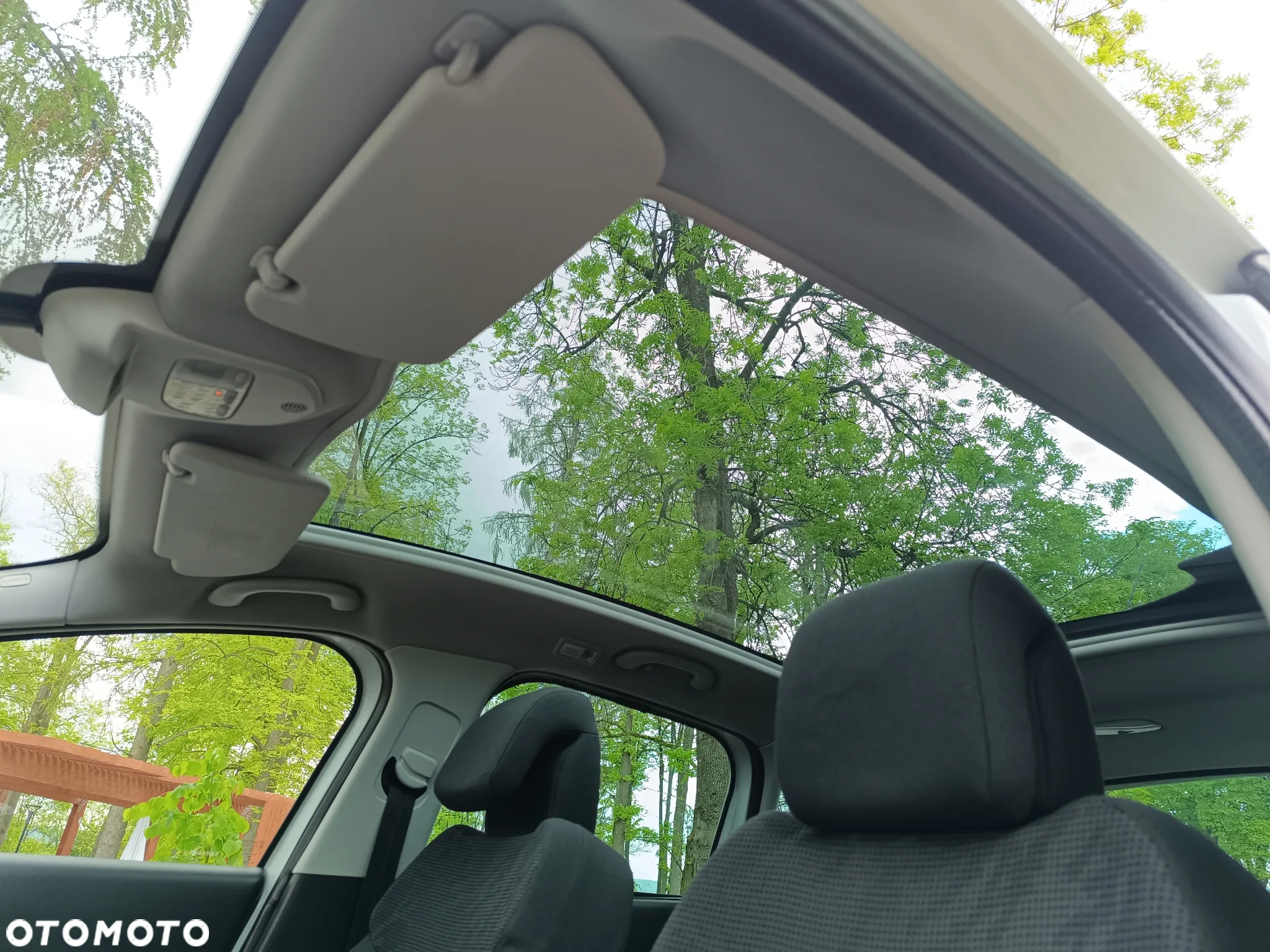 Peugeot 3008 1.6 HDi Active - 26