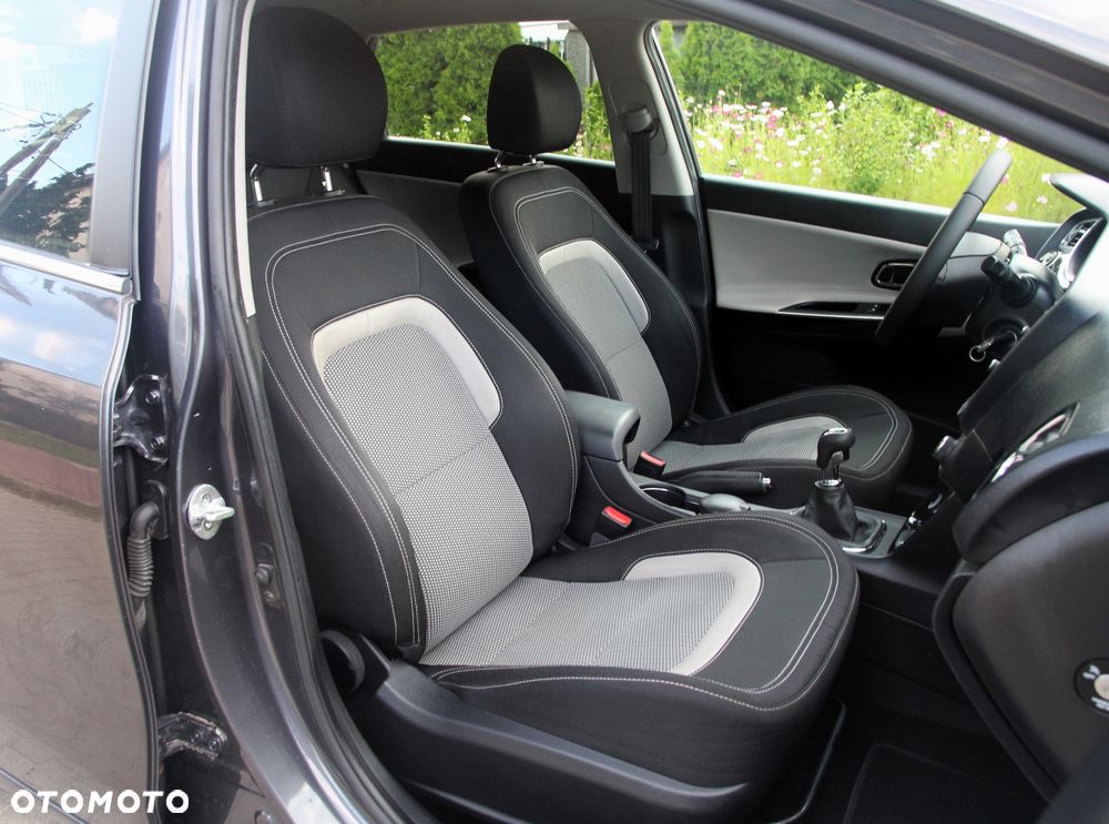 Kia Ceed 1.6 CRDi XL - 28