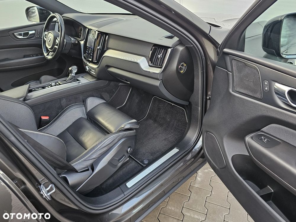 Volvo XC 60 D4 Geartronic RDesign - 8