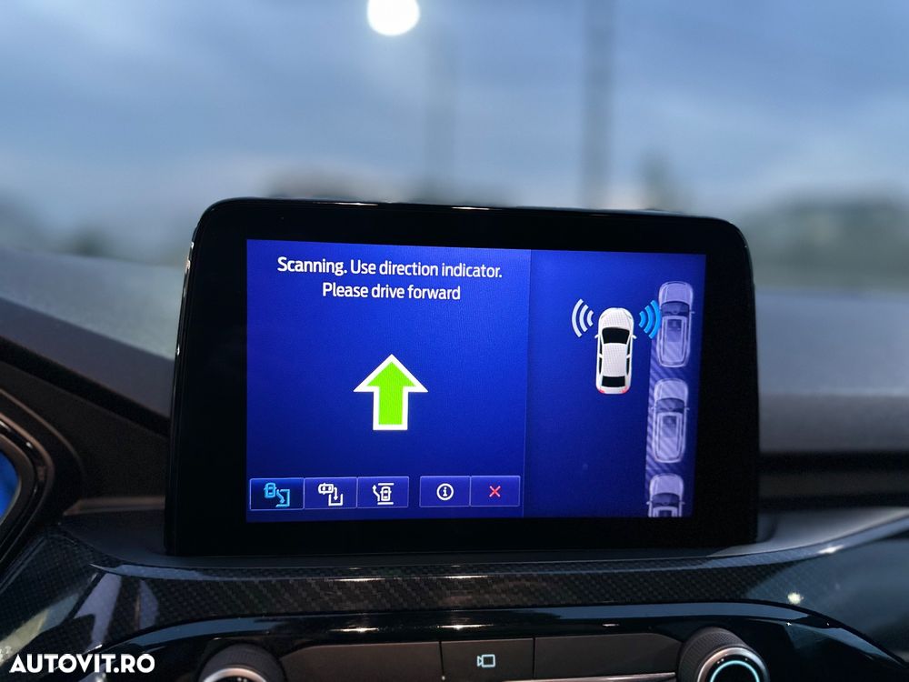 Ford Kuga 1.5 EcoBlue Aut. ST-LINE - 25