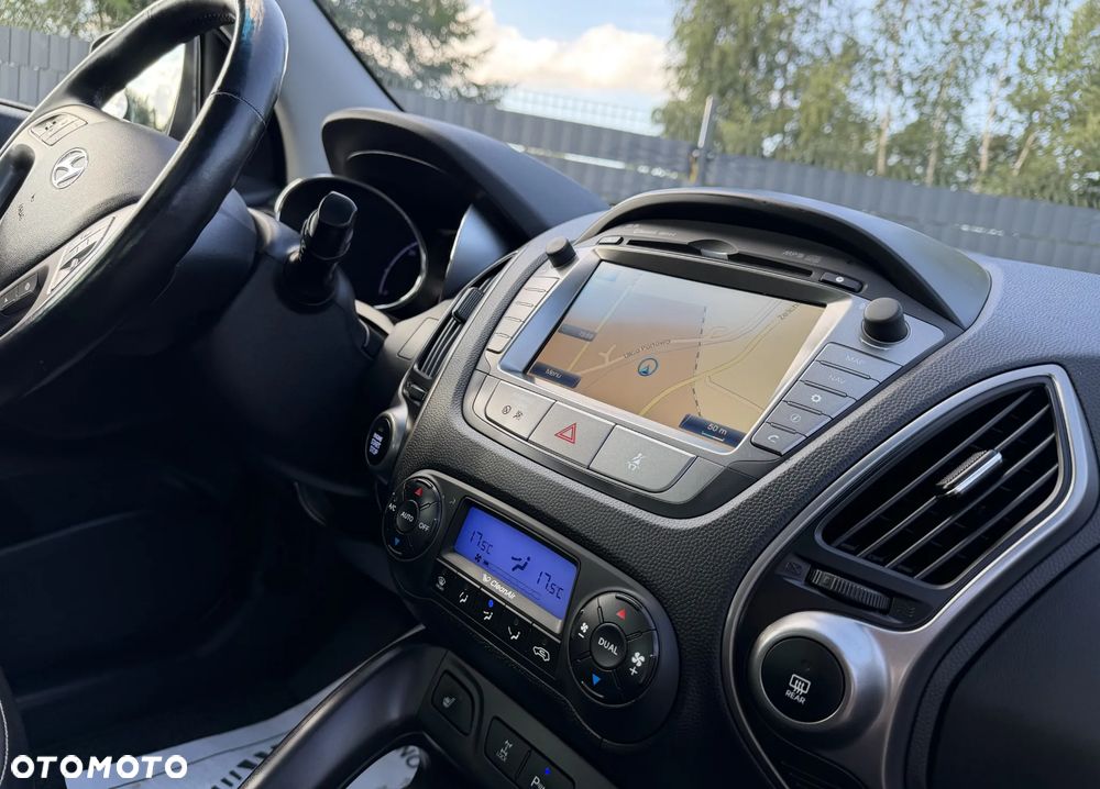 Hyundai ix35 2.0 CRDi 4WD Automatik Premium - 33