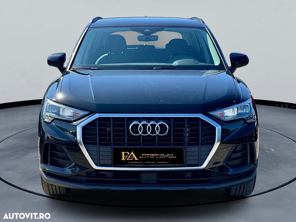 Audi Q3 45 TFSIe S tronic - 4