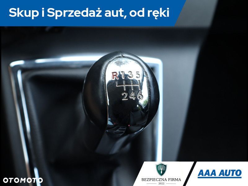 Toyota Corolla Verso - 14