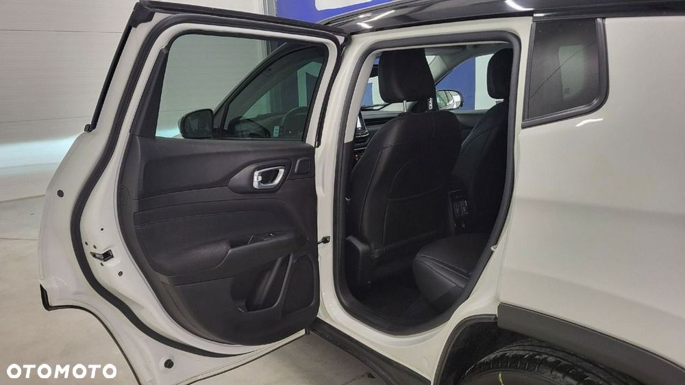 Jeep Compass - 21