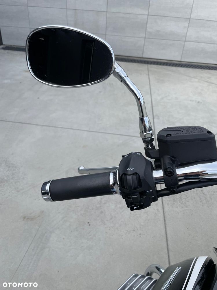 Moto Guzzi California - 8