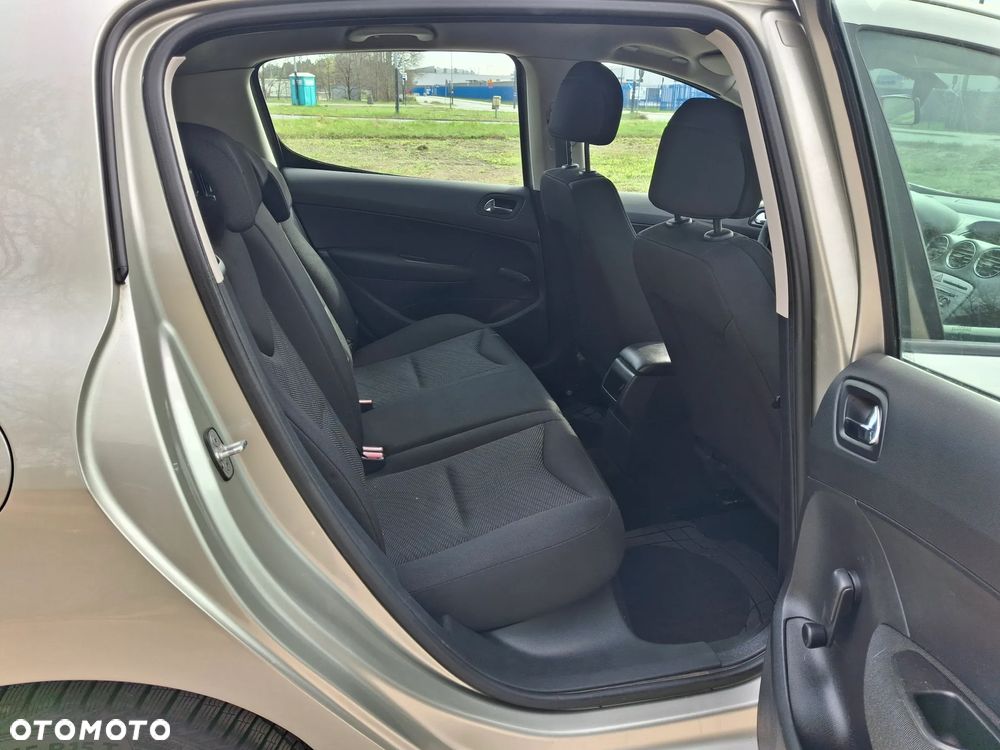 Peugeot 308 1.6 Trendy - 37