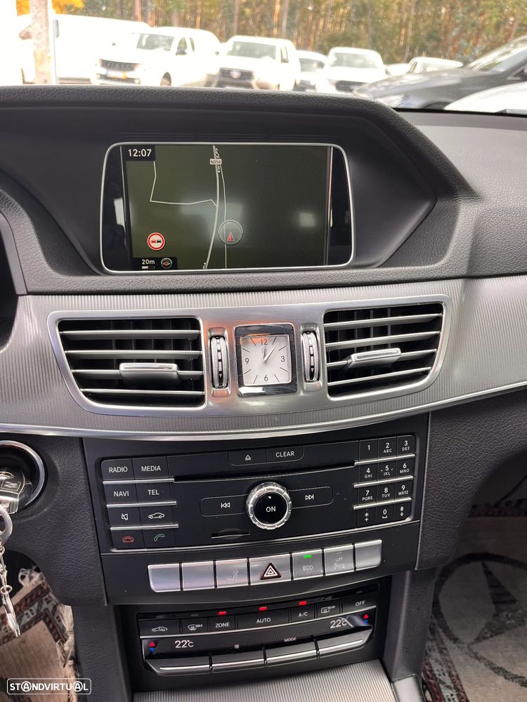Mercedes-Benz E 250 BlueTEC Avantgarde Auto. - 16