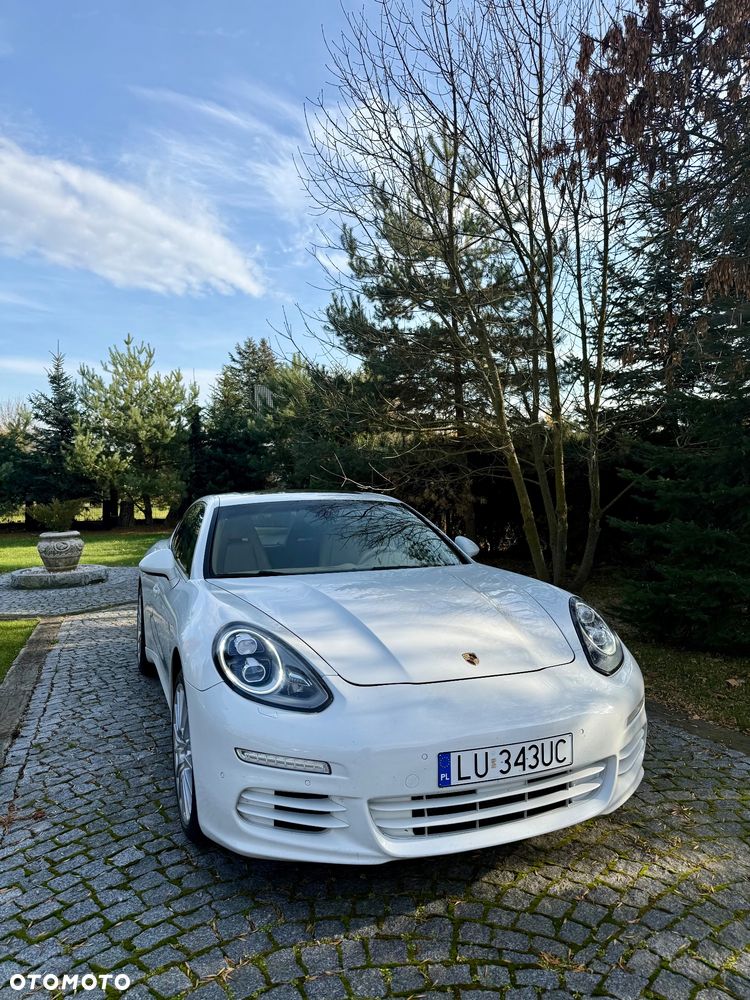 Porsche Panamera 2015 photo 5