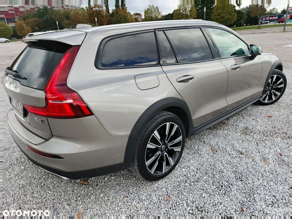 Volvo V60 Cross Country B4 D Geartronic Inscription - 4