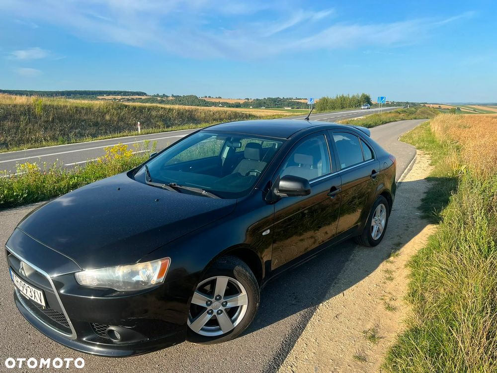 Mitsubishi Lancer 1.8 Intense - 3