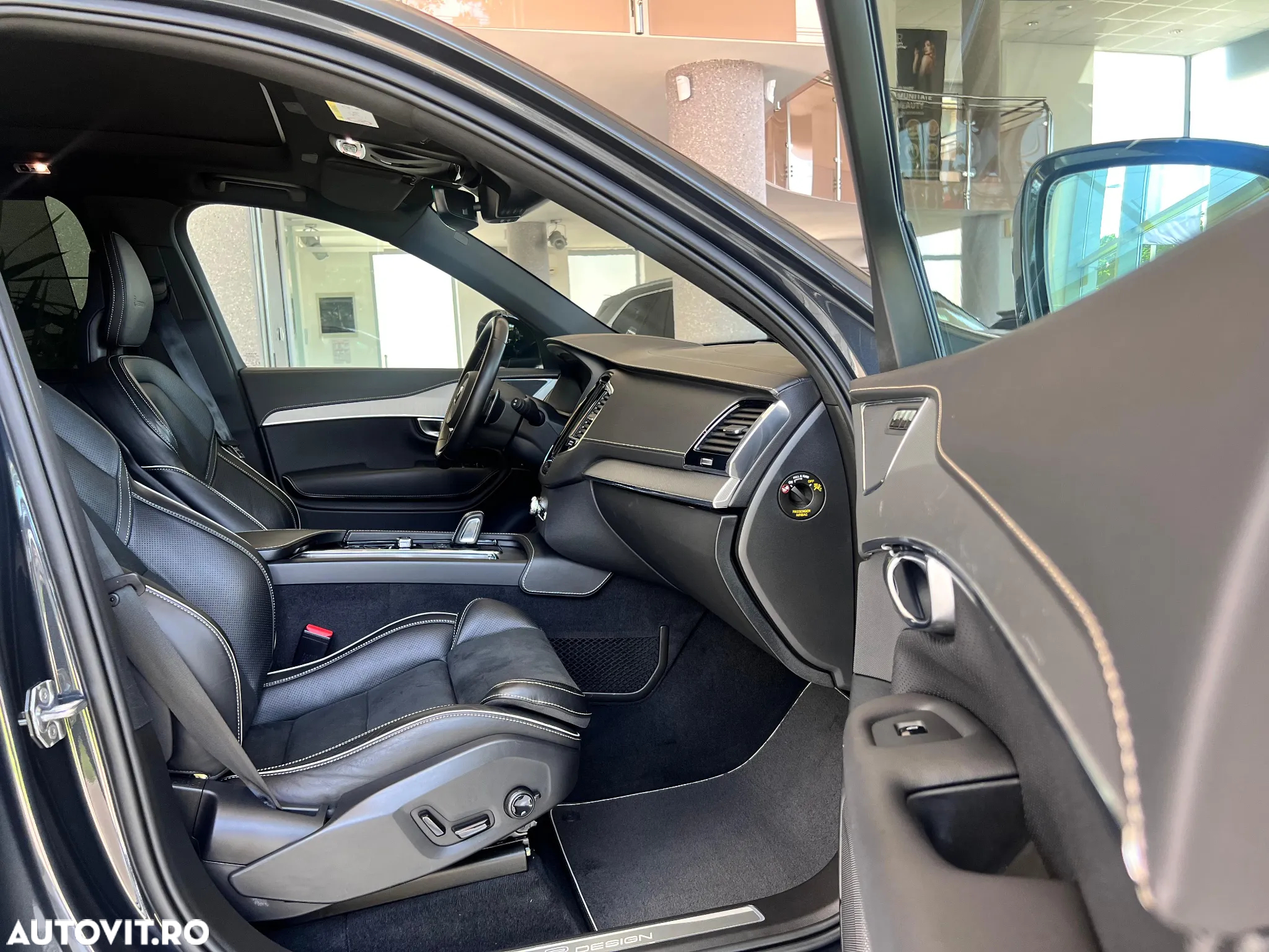 Volvo XC 90 - 21