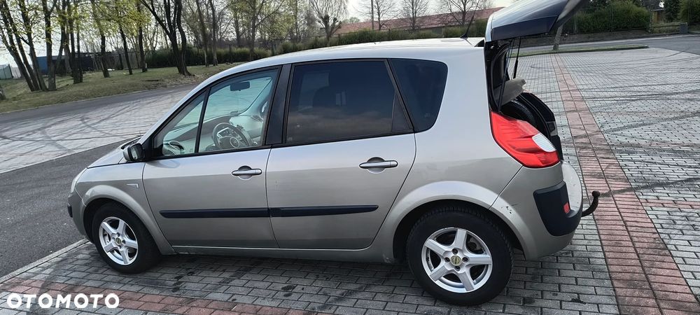 Renault Scenic - 7