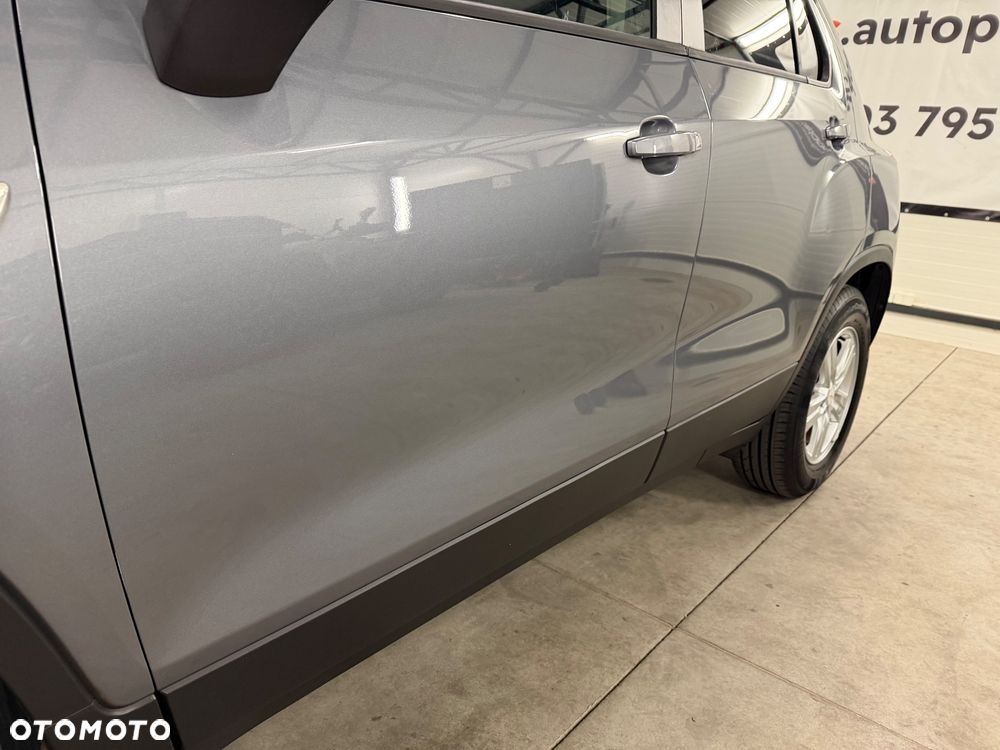 Chevrolet Trax - 32