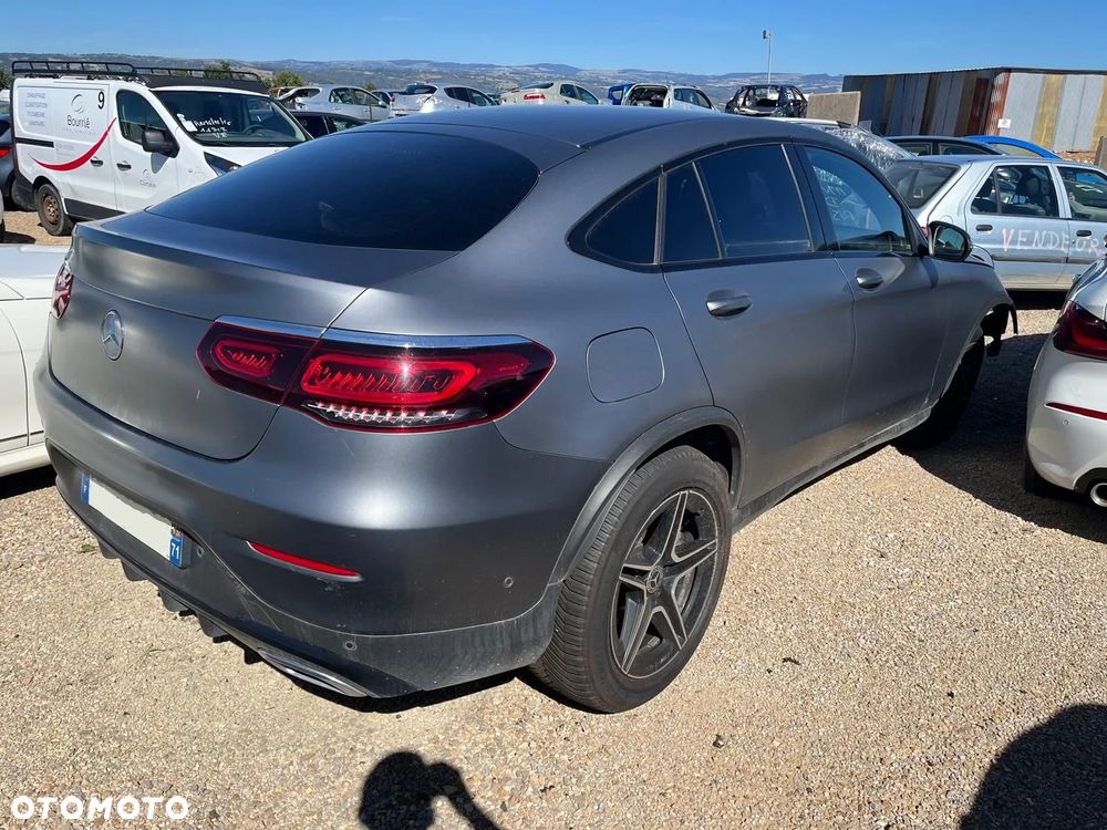 Mercedes-Benz GLC 300 d 4-Matic - 4