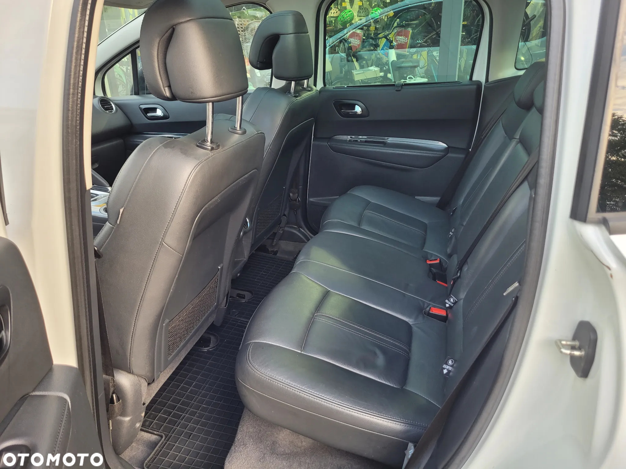 Peugeot 3008 HDi FAP 165 Automatik Allure - 39