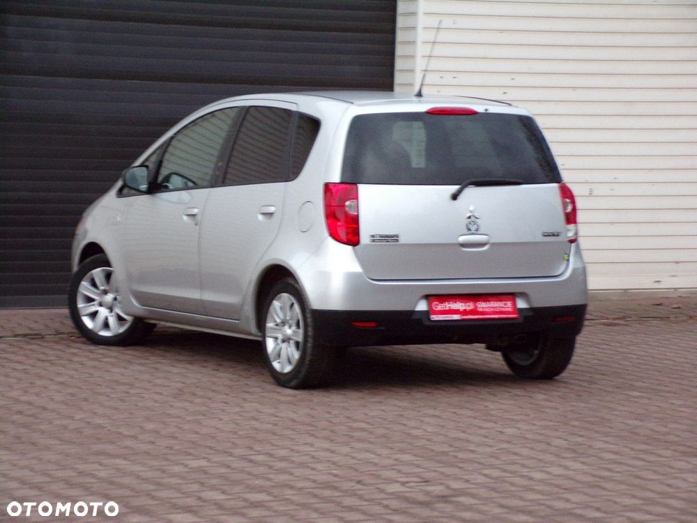 Mitsubishi Colt - 7