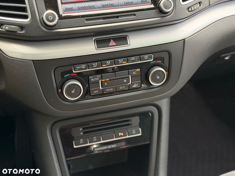 Volkswagen Sharan - 19
