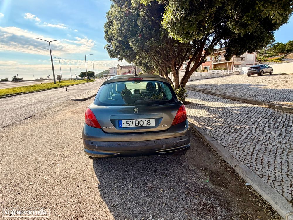 Peugeot 207 1.4 HDi Sport - 30
