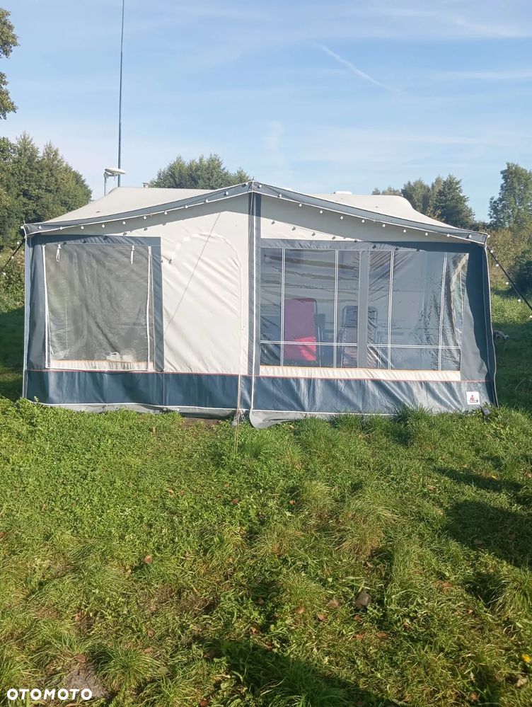 Dethleffs EF2 Camper - 26