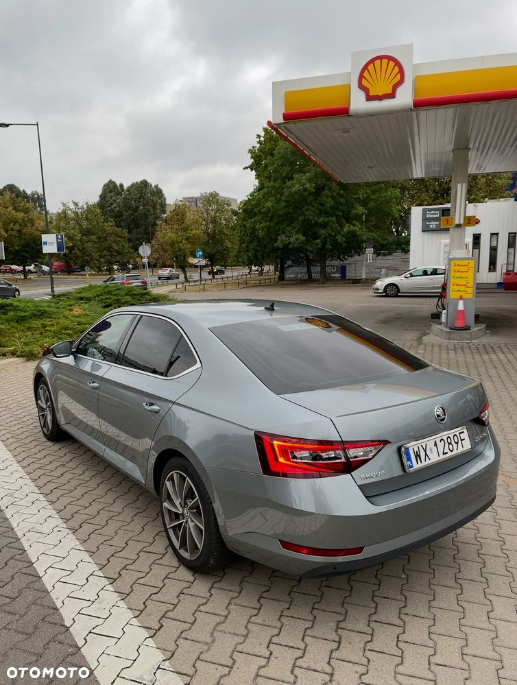 Skoda Superb 1.8 TSI Ambition DSG - 5