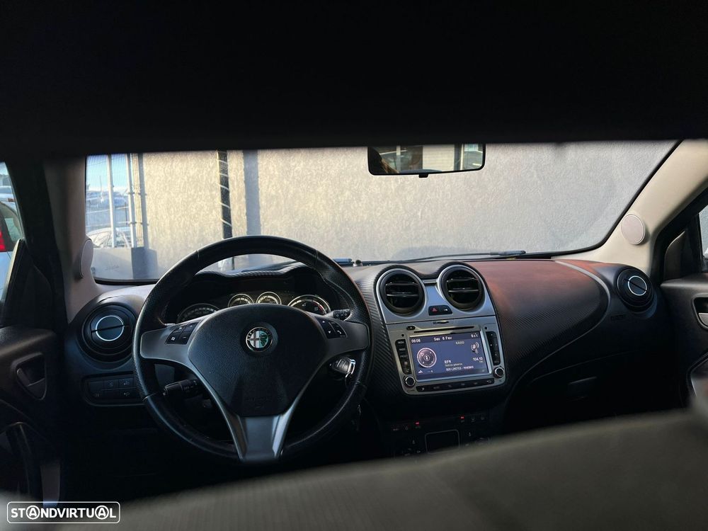 Alfa Romeo MiTo 1.3 JTD Distinctive S&S - 17