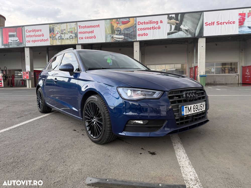 Audi A3 2.0 TDI (clean diesel) quattro Attraction - 1