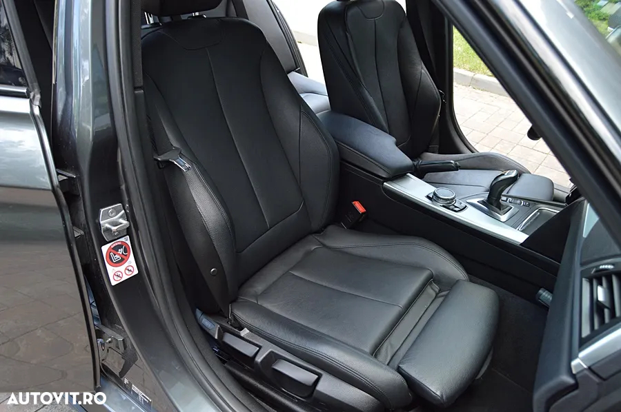 BMW Seria 3 320i Aut. Edition M Sport Shadow - 30