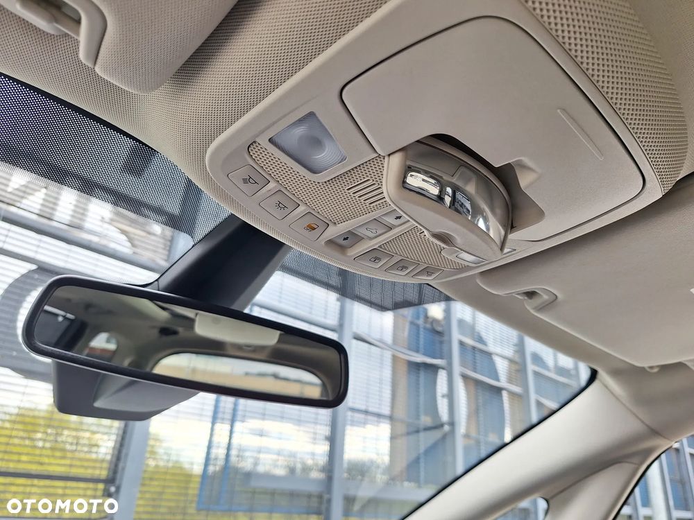 Ford Galaxy 2.0 TDCi Titanium PowerShift - 38