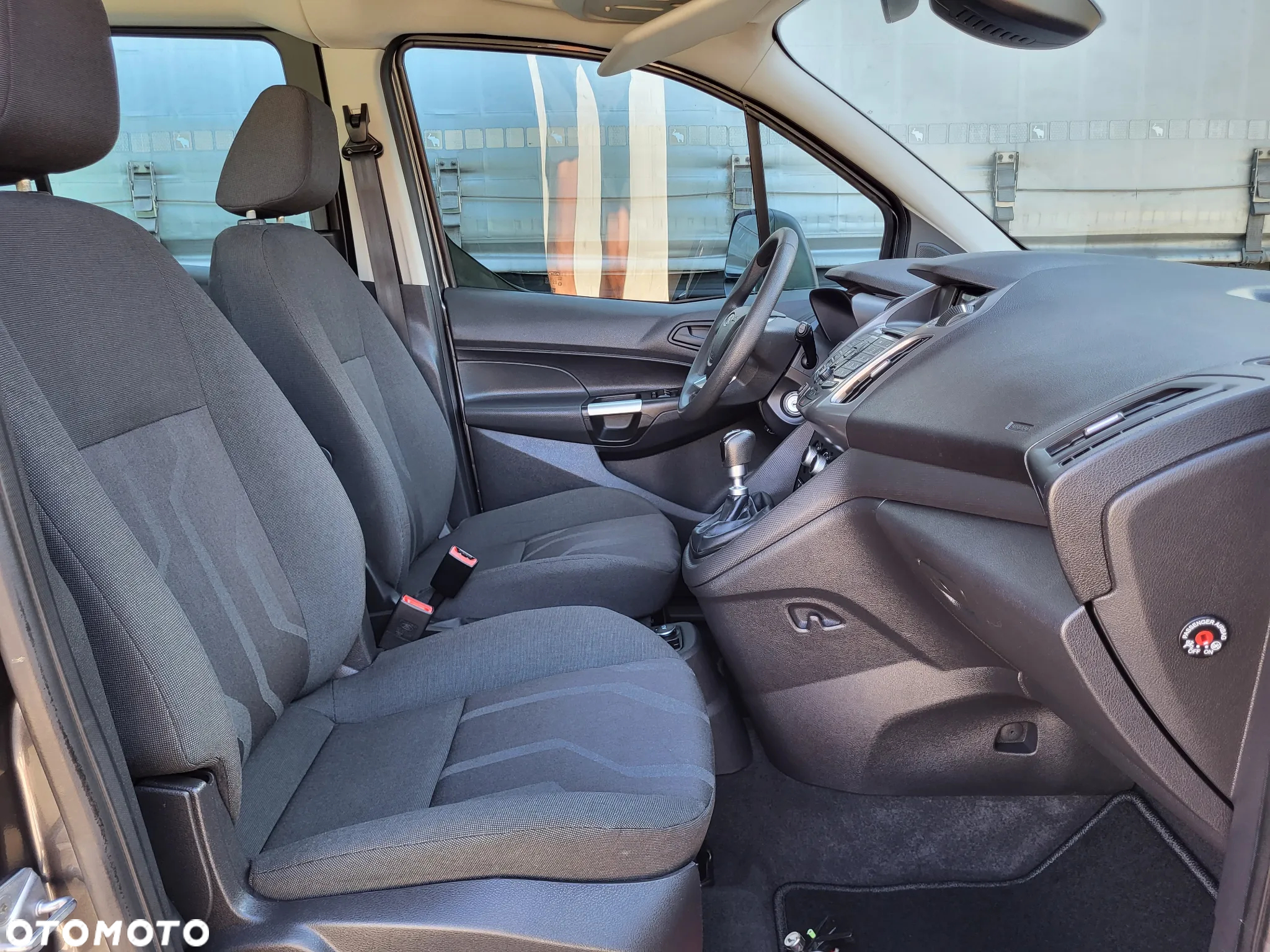 Ford Tourneo Connect 1.0 EcoBoost Start-Stop Trend - 31
