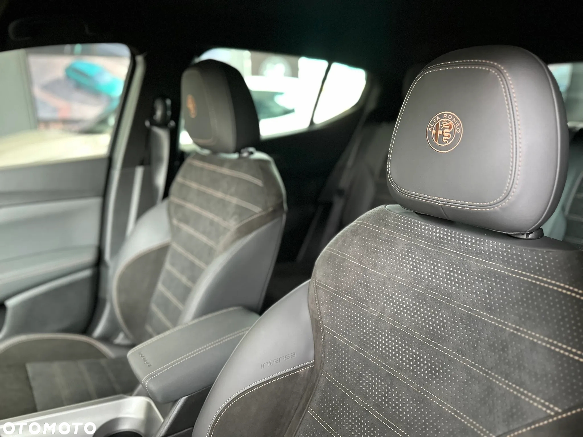 Alfa Romeo Tonale 1.5 T4 GSE mHEV Intensa DCT - 15
